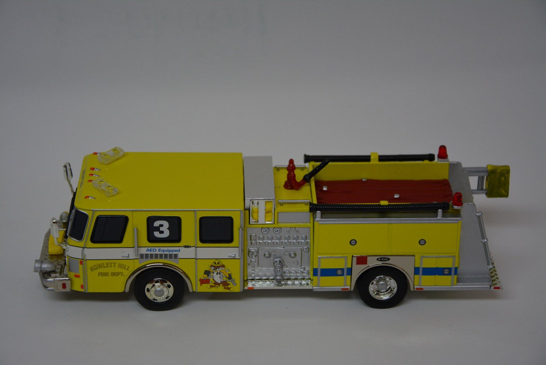 Corgi Toys Modellbausätze & Standmodelle: E-One Sidemount , Howlett Hill Fire Dept. , Corgi , 1:50 – Neu und originalverpackt aus Goldach von Feivel9 1