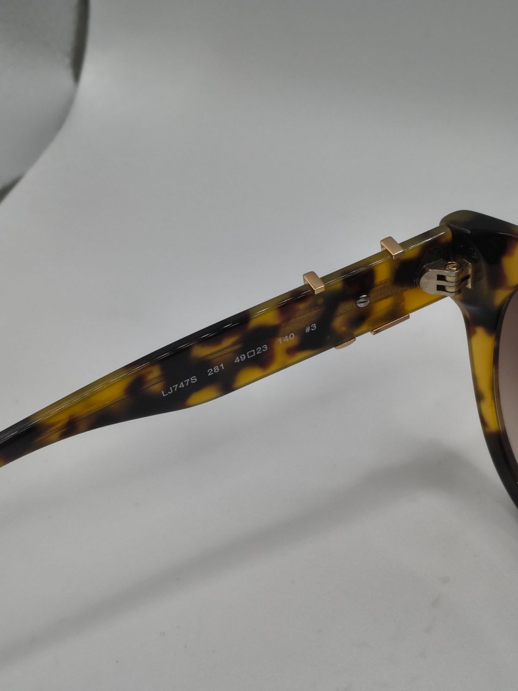 Liu Jo Brillen & Gläser: Liu Jo tortoiseshell cat-eye sunglasses – Gebraucht aus Villars-sur-Ollon von VicJ 4