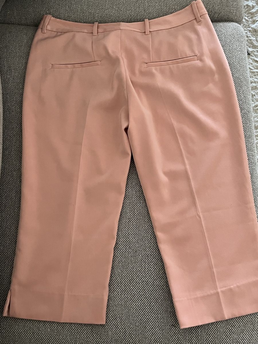 Pantalons: Capri Hose – D'occasion à Nänikon par aoe_22fy 1