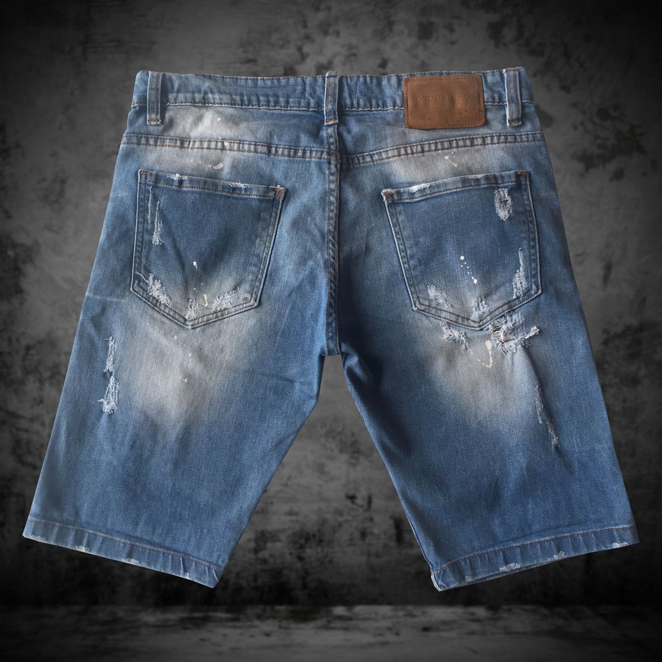 Dsquared2 Pantaloni: Short Dsquared2 Blue Men W34 – Usato da Genève venduto da ang_7j7j 1
