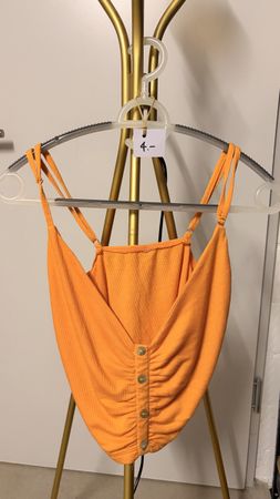 Süsses Sommer Top Orange Gr S. Neuwertig. 4.-