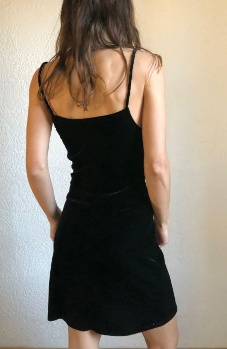 Vestiti: mini-robe en velours noir – Usato da Lausanne venduto da emm_sc77 1