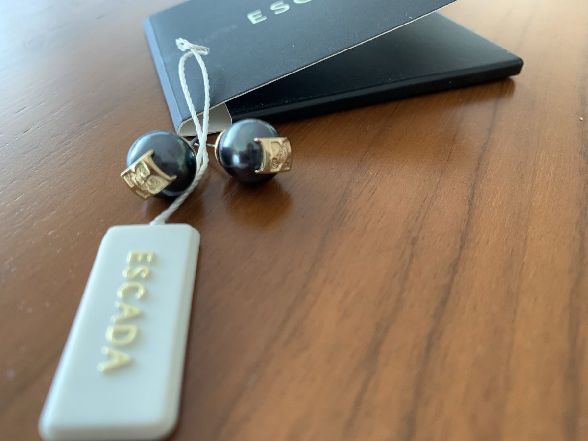 Escada Orecchini pendenti & Orecchini a lobo: ESCADA Ohrstecker | schwarz/gold | elegant – Usato da Affoltern am Albis venduto da Monica32