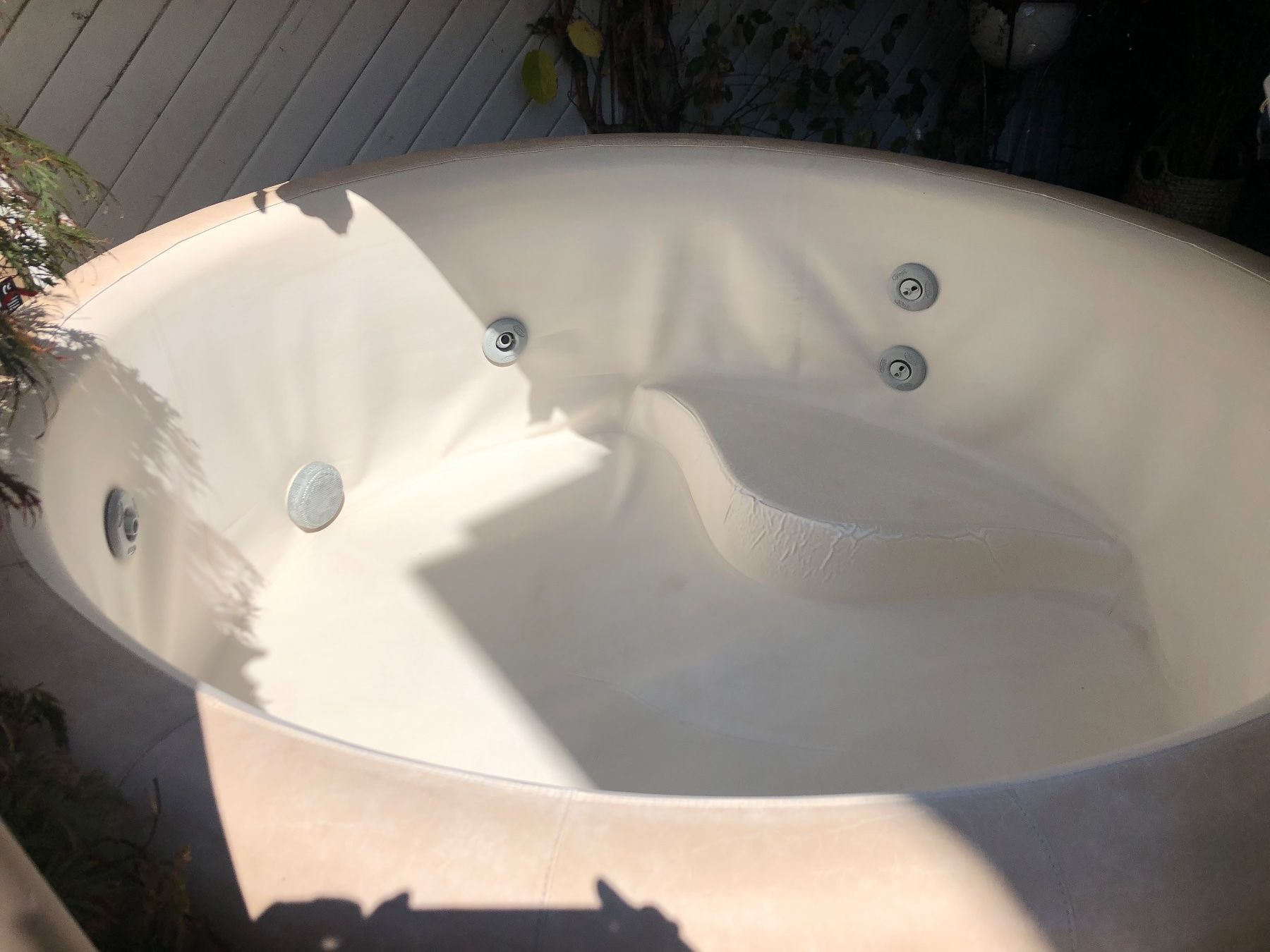 Softub Whirlpool: Softub Whirlpool – Gebraucht aus Reinach AG von  1