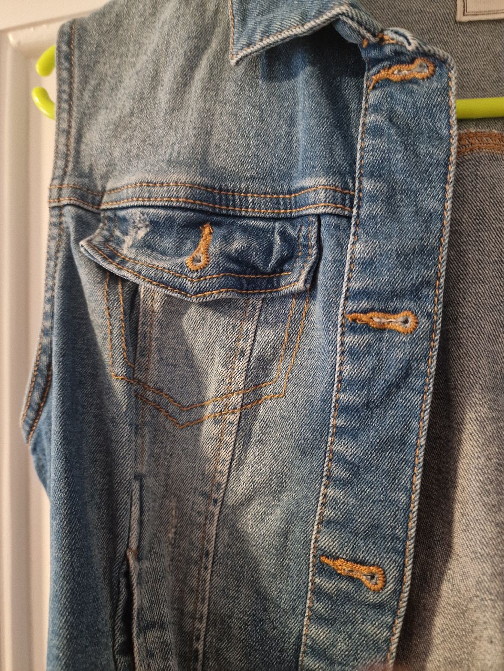 Gilets & Westen: Coole Jeansweste Gr. M - Top Zustand! – Neu (gemäss Beschreibung) aus Ottenbach von Claurin 2