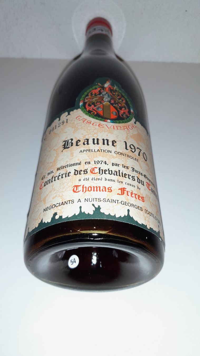 Vino: 1970 BEAUNE Tastevin 1970 – Nuovo (secondo la descrizione) da Venthône venduto da achos 3