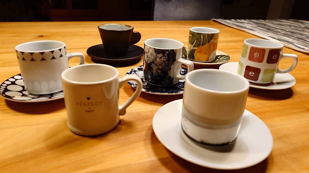 Tassen: Espressotassen 7 Stück – Gebraucht aus Dürnten von babajoo