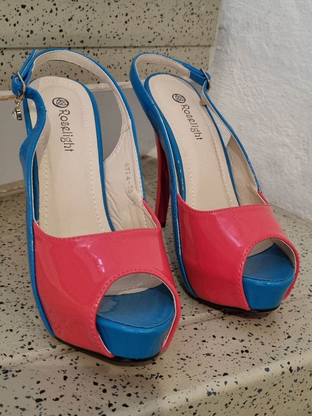 Scarpe da donna: Schuhe Pumps / Sandalette Gr. 39 neu – Nuovo e nell'imballaggio originale da geroldswil venduto da Gumball1 2
