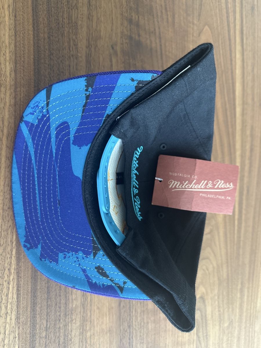 Mitchell & Ness Copricapi, berretti & cappellini: Mitchell & Ness LA Lakers Snapback New with Tag Black – Nuovo e nell'imballaggio originale da Adlikon b.Regensdf venduto da BillytheHoyle 1
