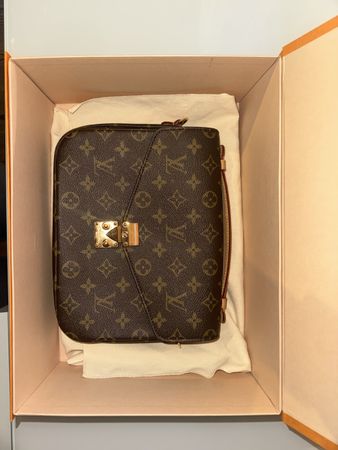 Louis Vuitton Pochette Métis – neuwertig