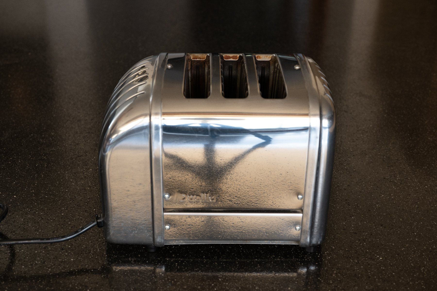 Küchengeräte: Dualit Classic 3-slice/Scheiben toaster - Chrom – Gebraucht aus Binningen von chr_z6qw 4