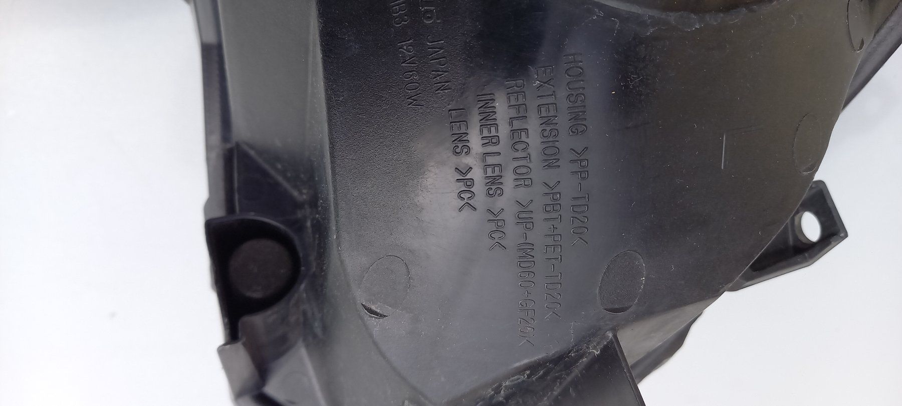 Fari: Toyota Prius Scheinwerfergehäuse vorne links – Usato da Ebikon venduto da Romei23 4