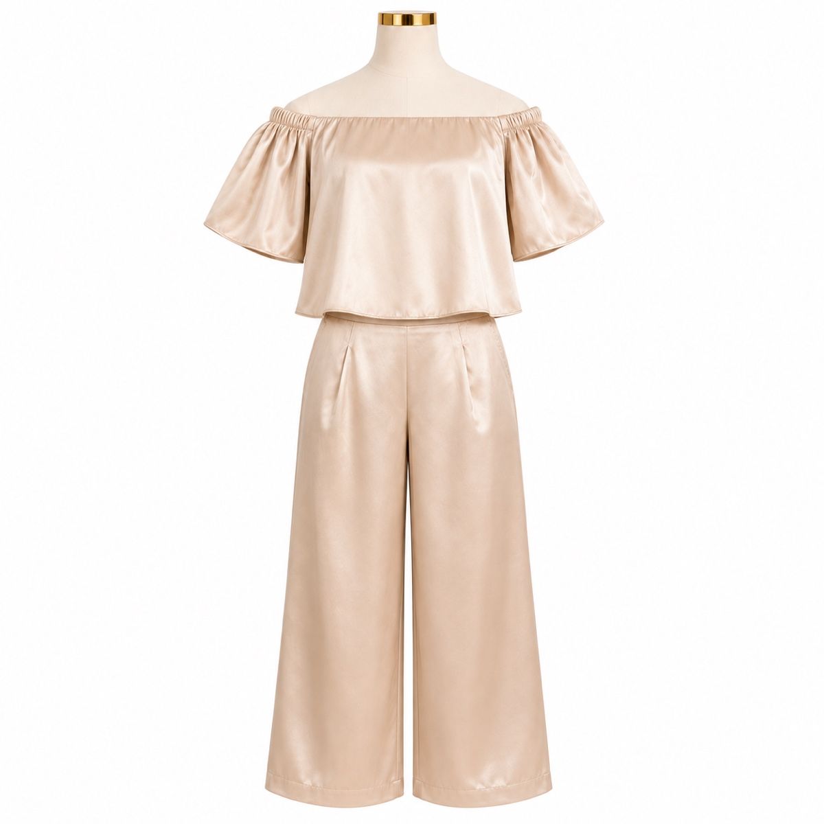 Bershka Lotti di vestiti: Bershka Satin Zweiteiler Beige – Nuovo e nell'imballaggio originale da Aarberg venduto da LovelyThings_