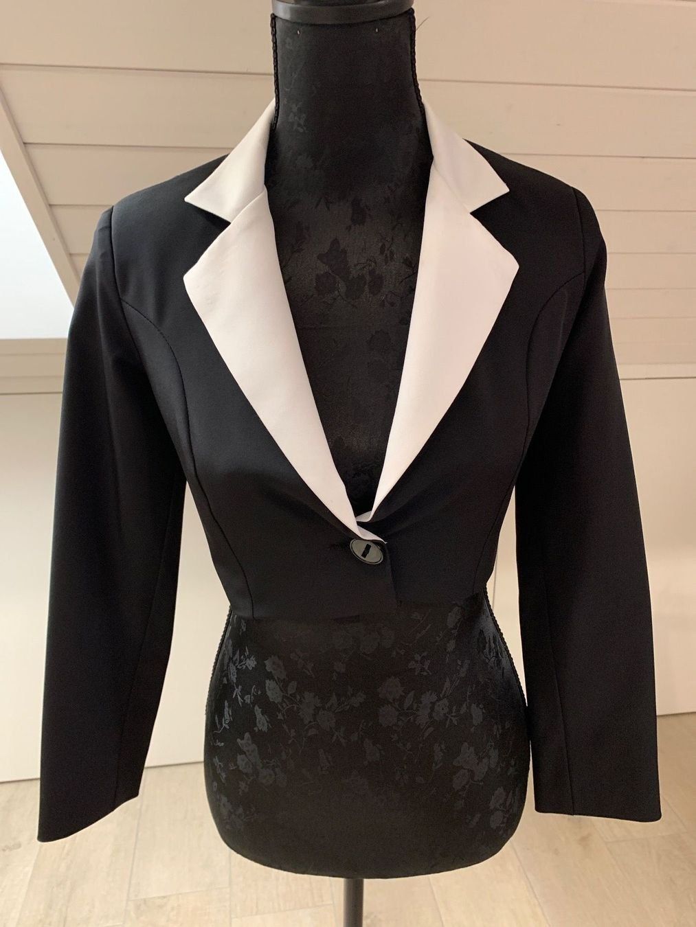 Bolero: Bolero GR XS – Nuovo e nell'imballaggio originale da Langnau am Albis venduto da Judithsebi