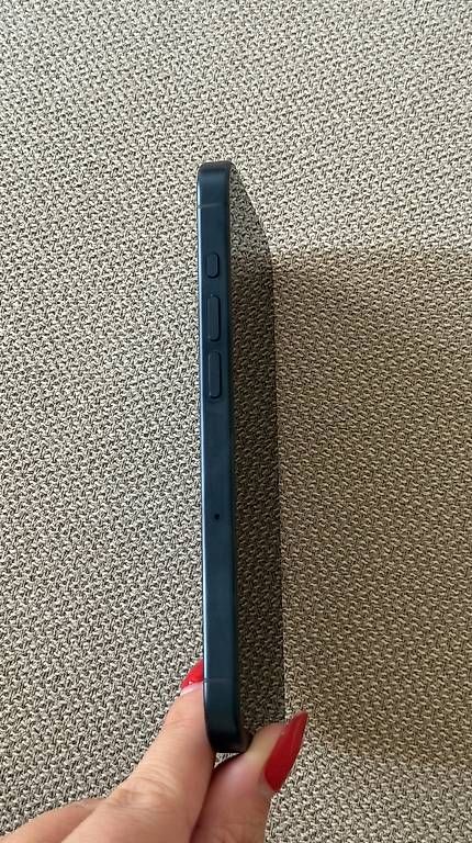 Apple Telefoni cellulari / Smartphones: Vendo iPhone 15Pro- 256gb – Usato da Pregassona venduto da Ari_ave 3