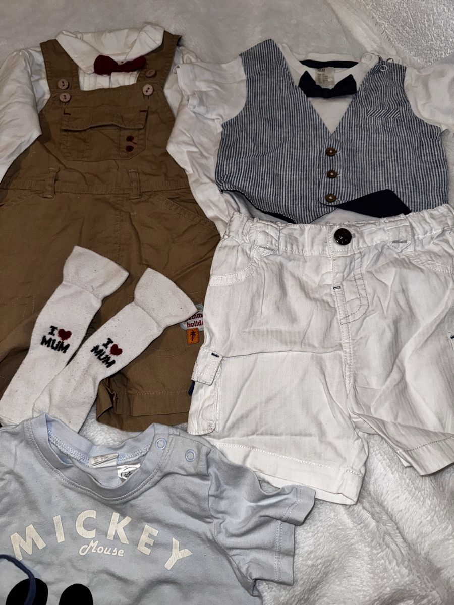 H&M Lotti & Set di vestiti: Kleiderpaket gr 80/86 Junge – Usato da Weite venduto da Quarantino 5