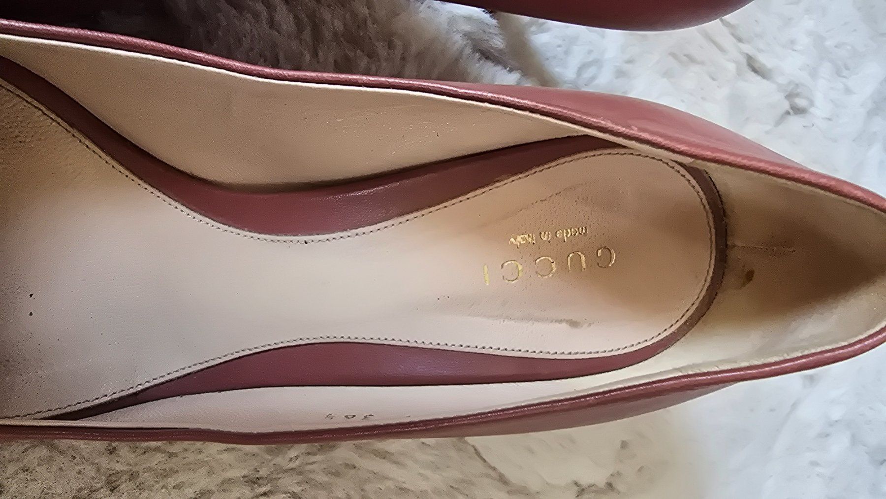 Gucci Damenschuhe: GUCCI – Gebraucht aus La Neuveville von p.sto 3