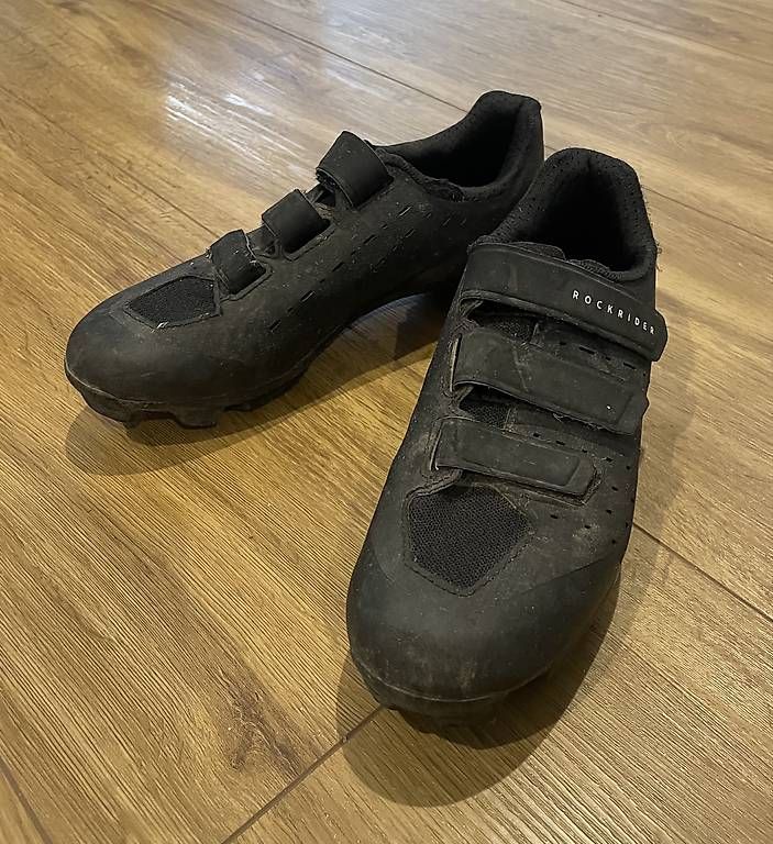 Decathlon Chaussures hommes: Fahrradschuhe – D'occasion à Zizers par sch_cy6y 2