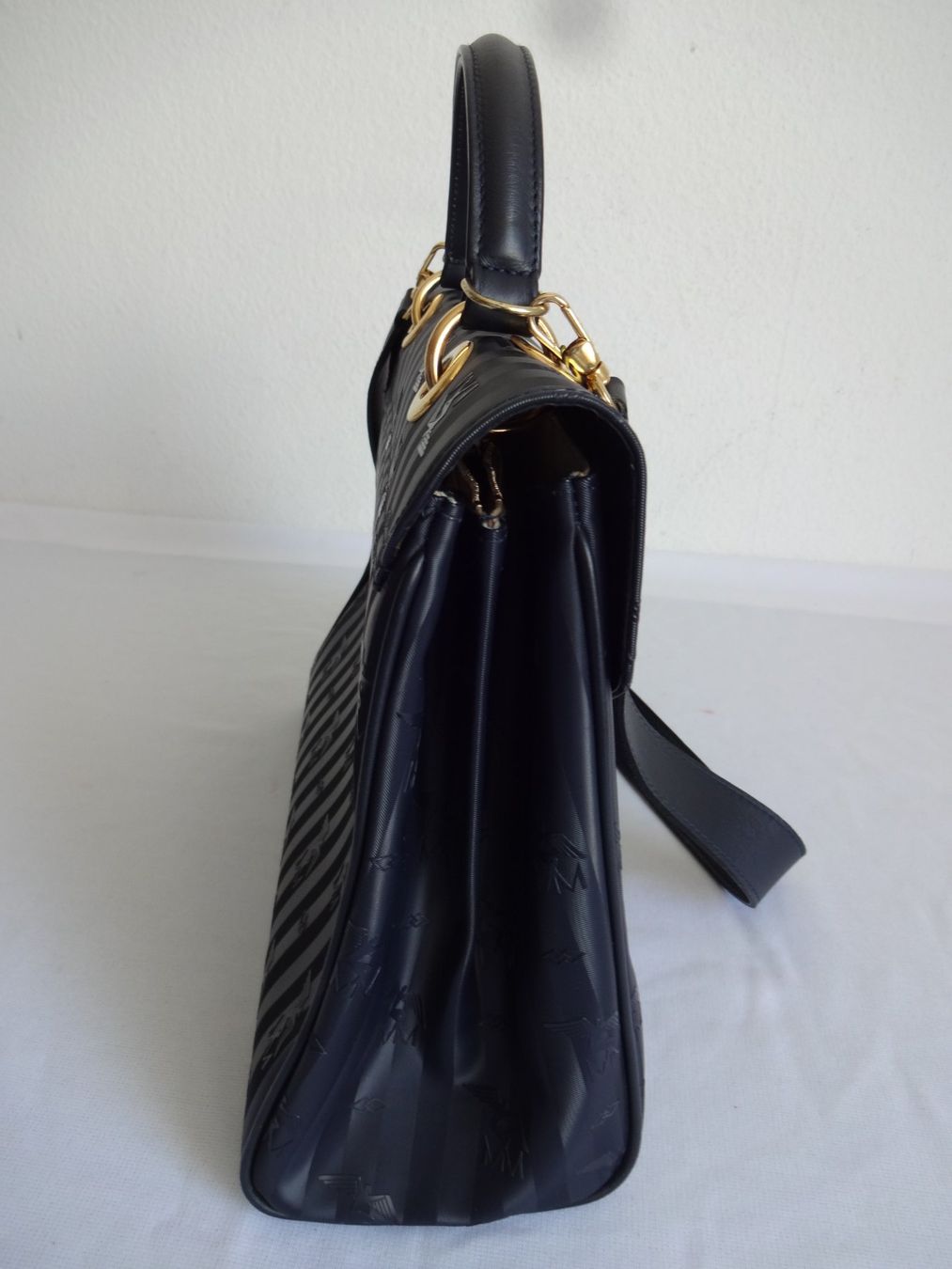 Maison Mollerus Taschen für Damen: Original *Maison Mollerus* Hand oder Umhängetasche – Neu (gemäss Beschreibung) aus Frauenfeld von Reyy58 2