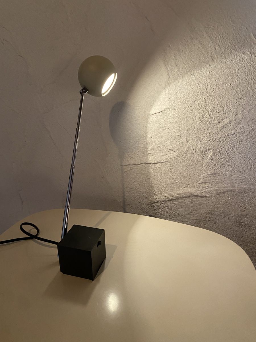 Lampade: Lightolier Lytegem Teleskop Tischlampe – Usato da Zürich venduto da hssg