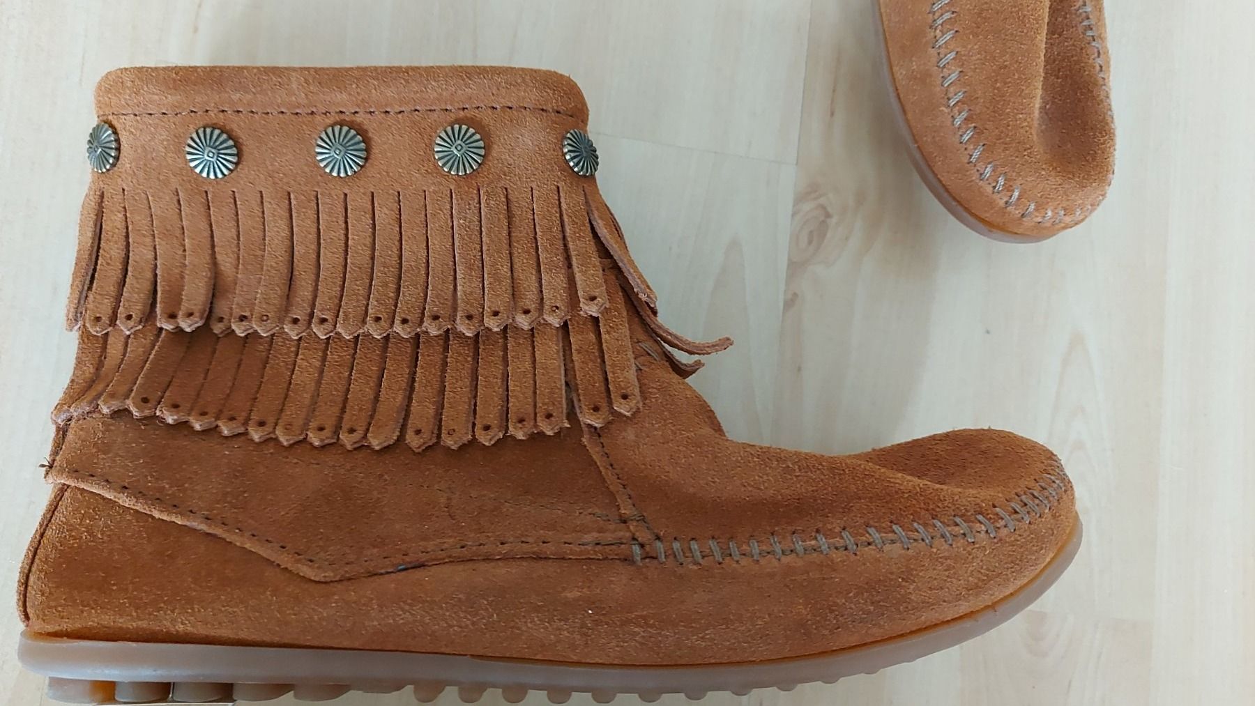 Scarpe da donna: Minnetonka Indianer Stiefel – Nuovo (secondo la descrizione) da langenthal venduto da rundholz7 1