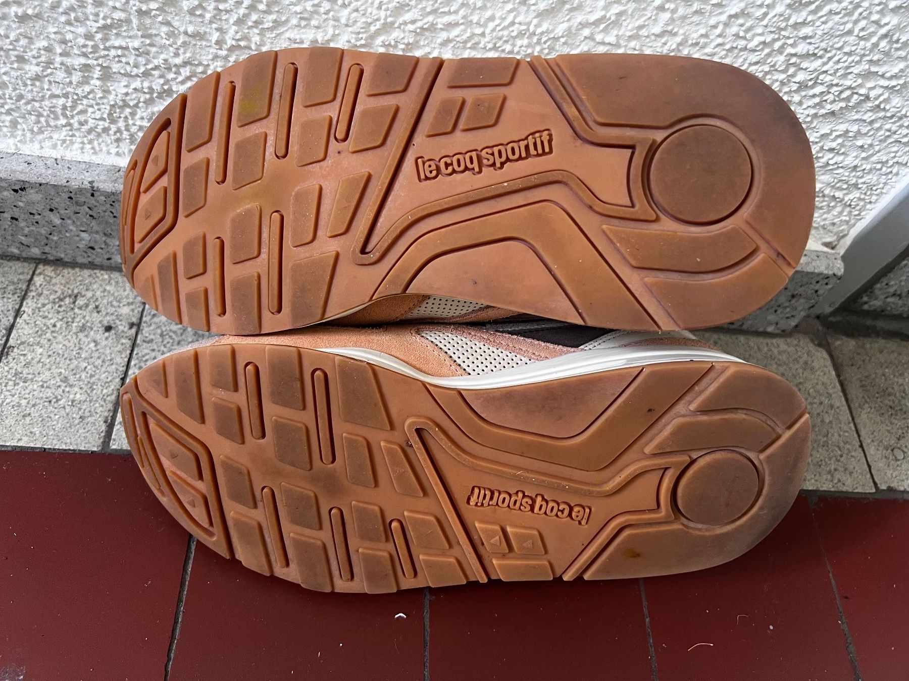 Le Coq Sportif Scarpe da donna: Ledersneakers Gr.40 – Usato da Zürich venduto da Mailfree 6