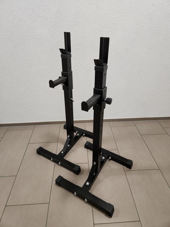 Dreieckiger Hantelständer Aus Holz – Stabil, Platzsparend, Für Bis Zu 6 Hanteln, 23x8,5x22,5 Cm