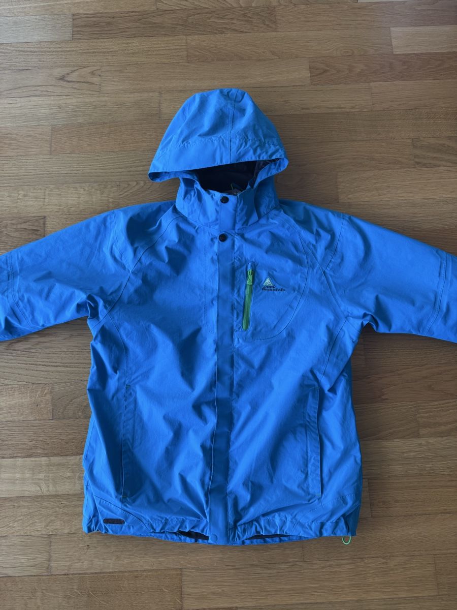 Giacche: Veste ski et polaire Peak Mountain – Usato da Cologny venduto da PEACEANDLOVE 2