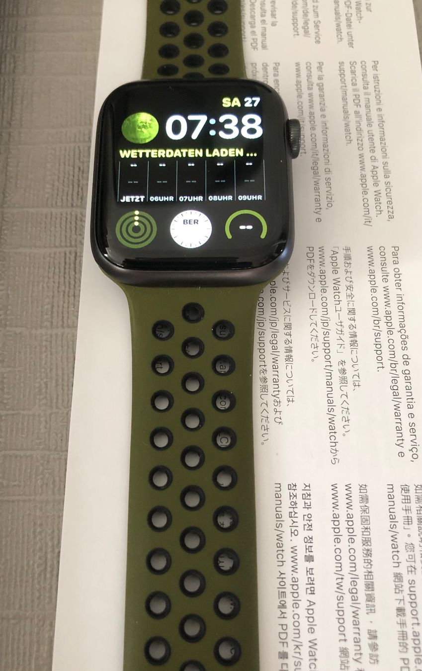 Apple Smartwatch: Apple Watch Serie 6, 44 mm – Usato da Bern venduto da Mimmo00 8