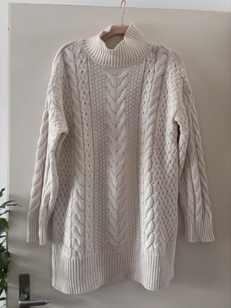 Damen Pullover Zopfmuster beige Rollkragen lang geschnitten