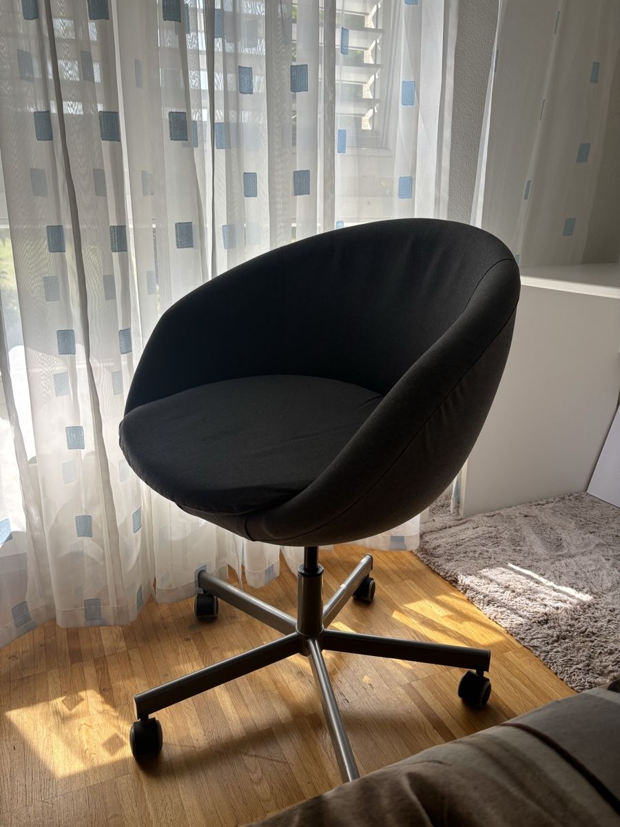 Chaises: Schminkstuhl – D'occasion à Emmenbrücke par mar_wml2