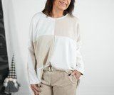 Maglioni & Felpe: Trendiger leichter Pullover, Beige/Weiss, Oversize Look – Nuovo e nell'imballaggio originale da Hüttwilen venduto da pinti55