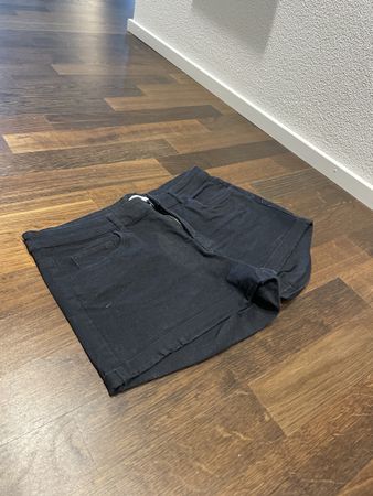 Schwarze Shorts von H&M