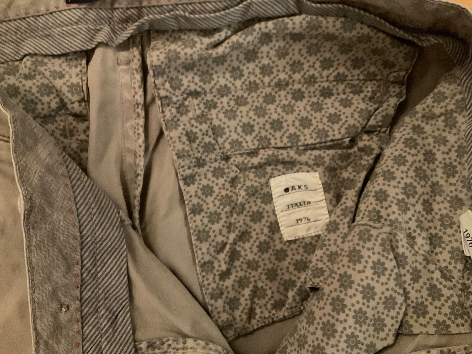 Hosen: Aks pantaloni chino misura 33 – Gebraucht aus Breganzona von Madame65 1