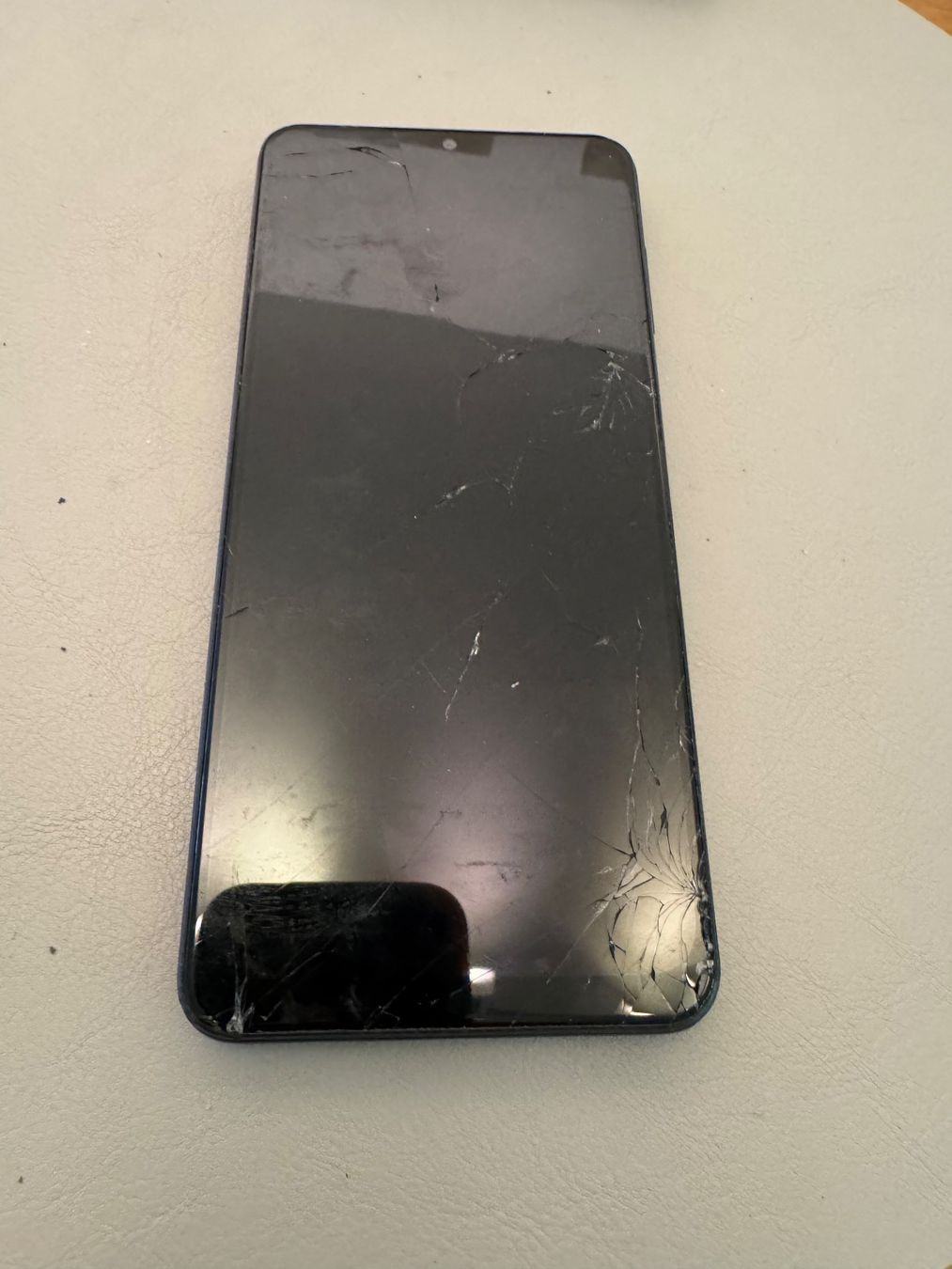 Samsung Telefoni cellulari / Smartphones: Samsung Galaxy A12 – Difettoso da Adliswil venduto da Busys