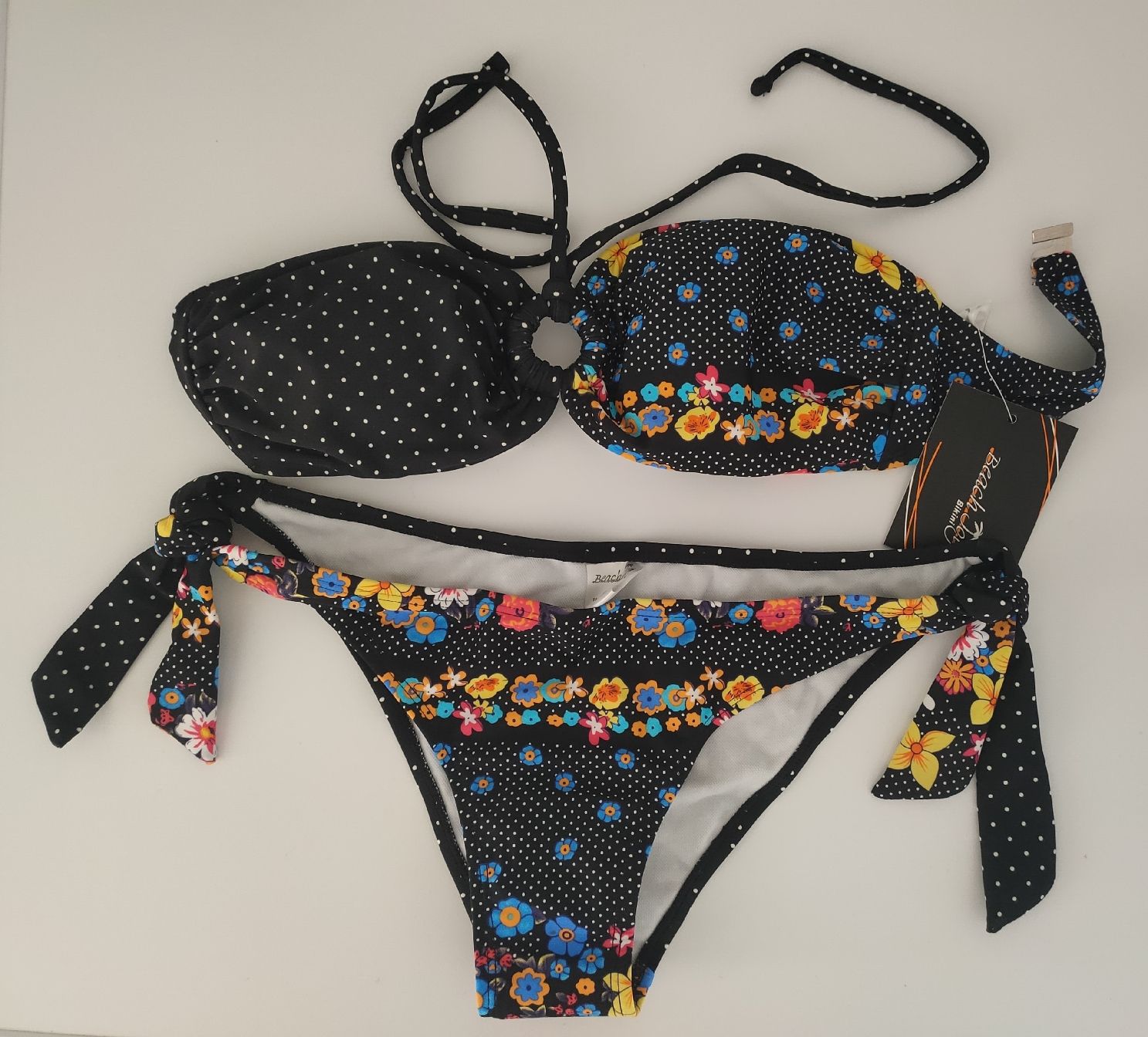 Costumi da bagno & Bikini: Beach Joy Bikini mit Blumenmuster, Grösse S - Neu! – Nuovo e nell'imballaggio originale da Oberwil b. Büren venduto da 3298Oberwil
