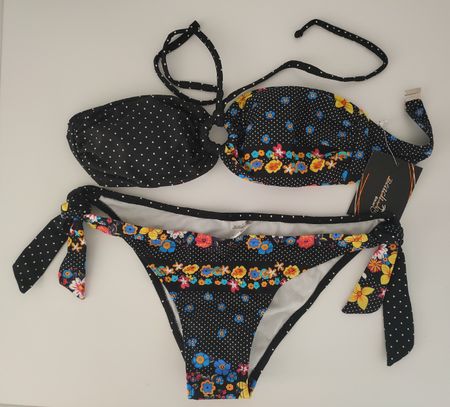 Beach Joy Bikini mit Blumenmuster, Grösse M - Neu!