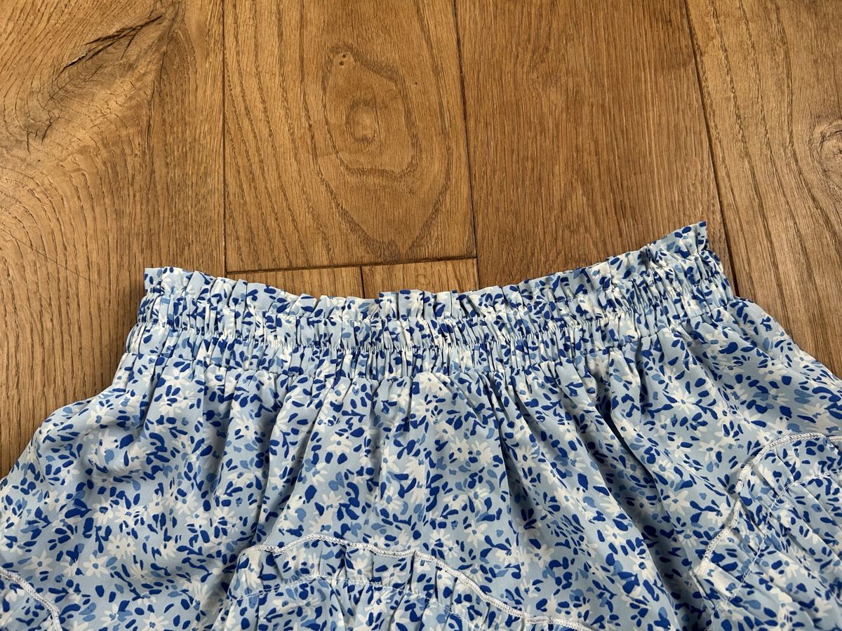 Shein Gonne: Blauer Minirock mit Blumenmuster - Sommerlich & luftig! – Usato da Frauenfeld venduto da jae_vs6j 2