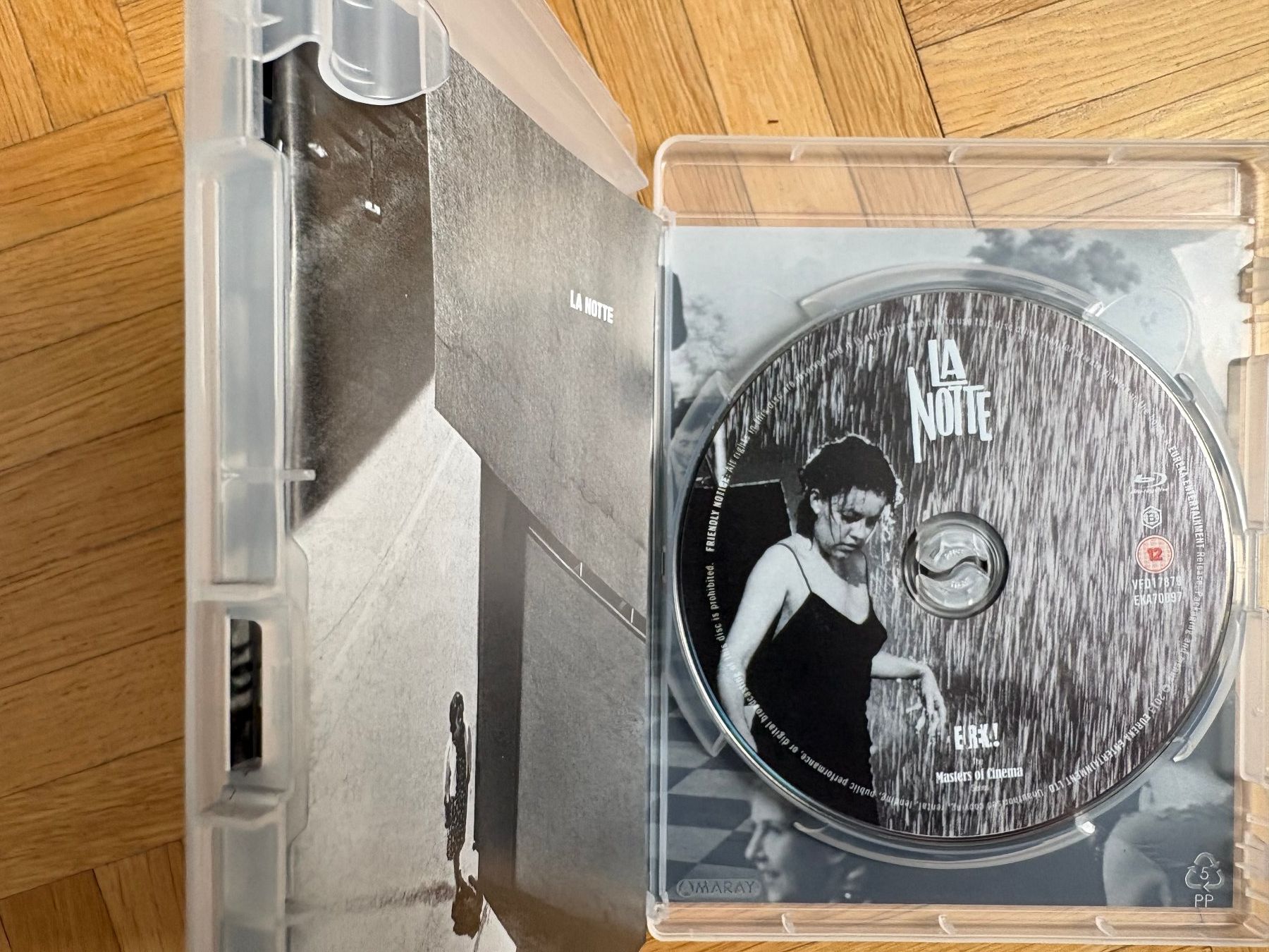 Tutti i DVDs: La notte - mit Booklet - Eureka Video - Blu-ray – Nuovo (secondo la descrizione) da Zürich venduto da Malcom 2