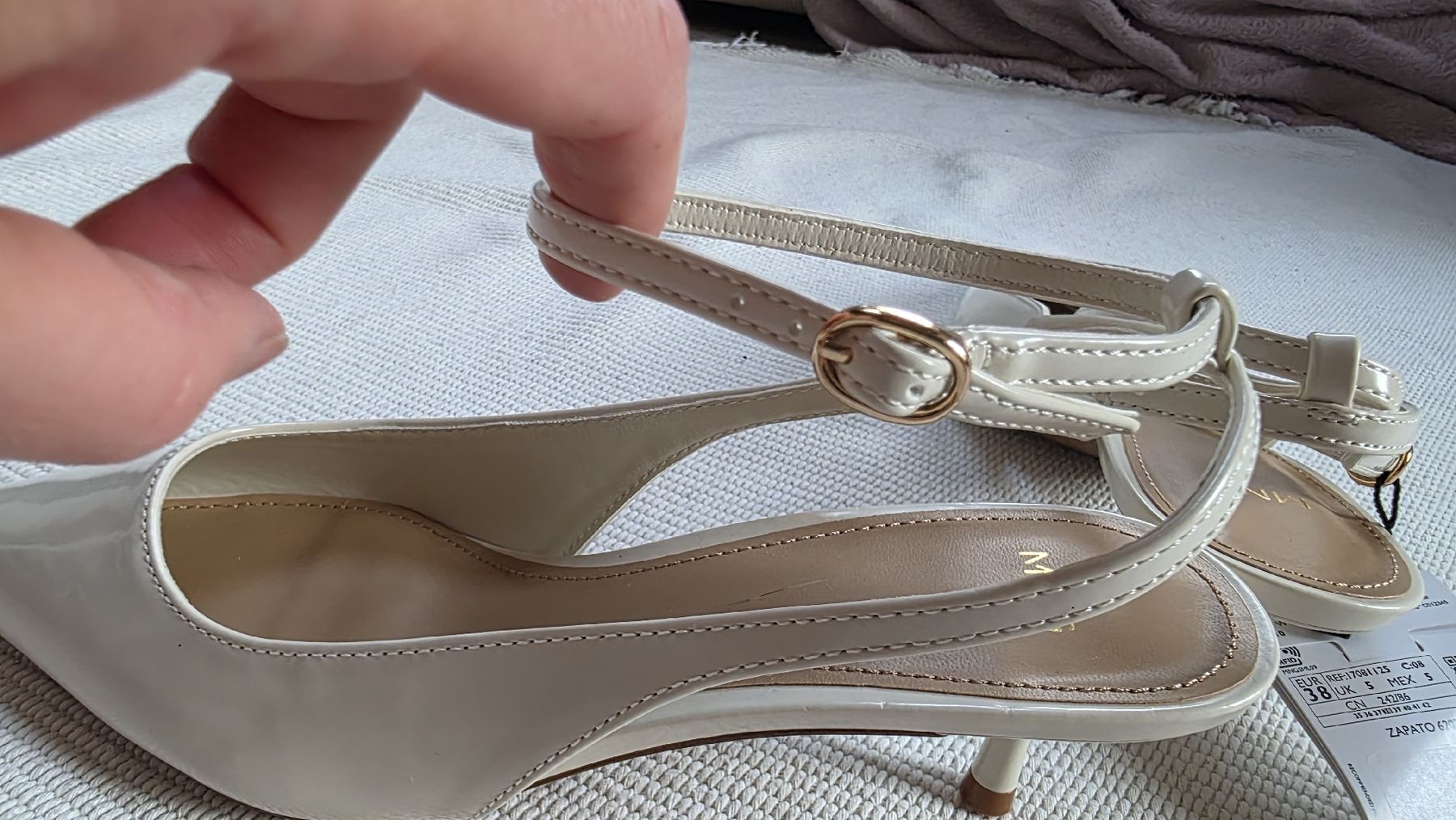 Mango Scarpe da donna: NEU Mango Pumps Beige Lack 38 – Nuovo (secondo la descrizione) da Eggerberg venduto da blumtasha 6