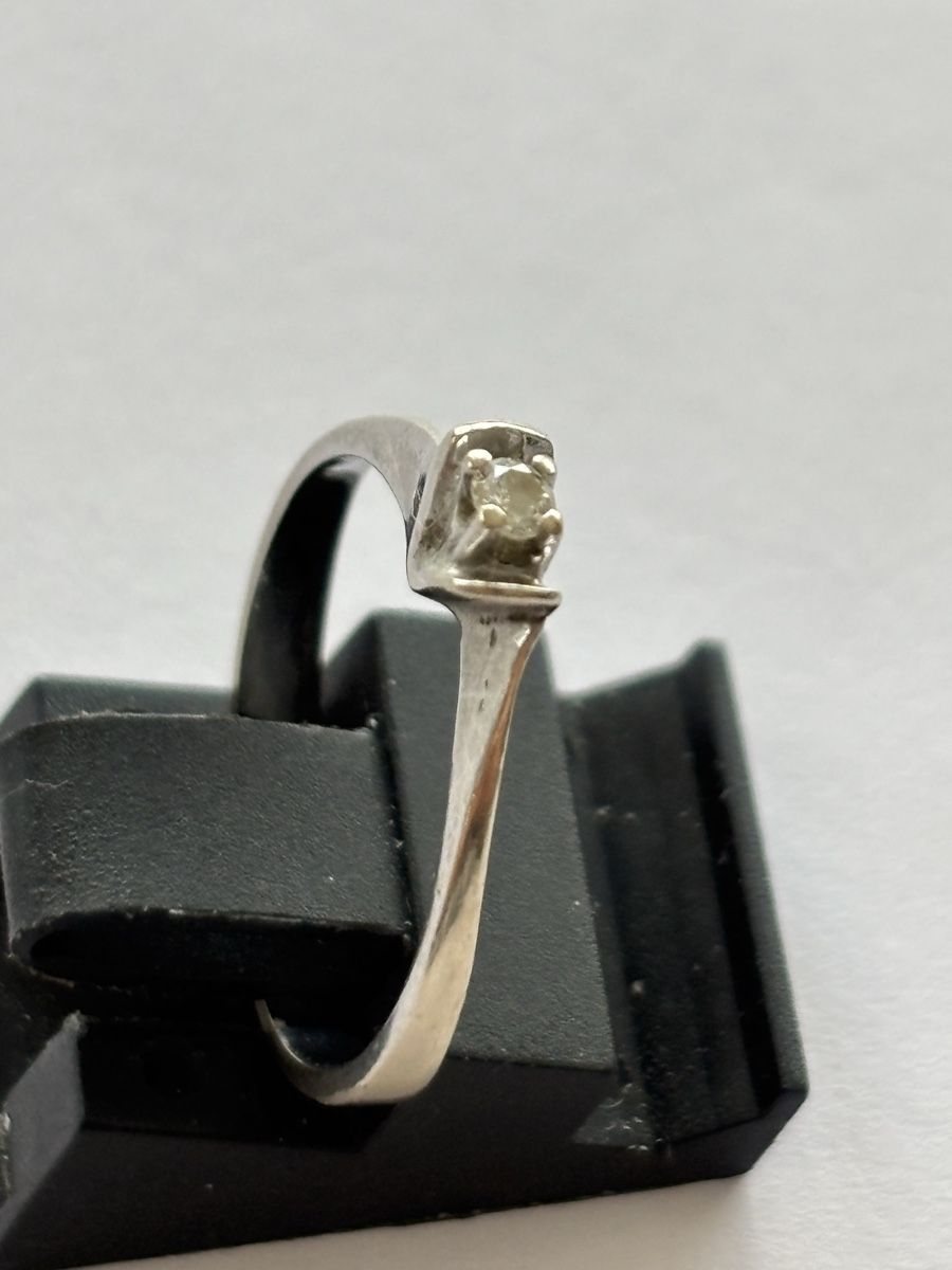 Anelli: Ring Weissgold / Diamant 14 Karat – Usato da Langnau am Albis venduto da flusspflege 3