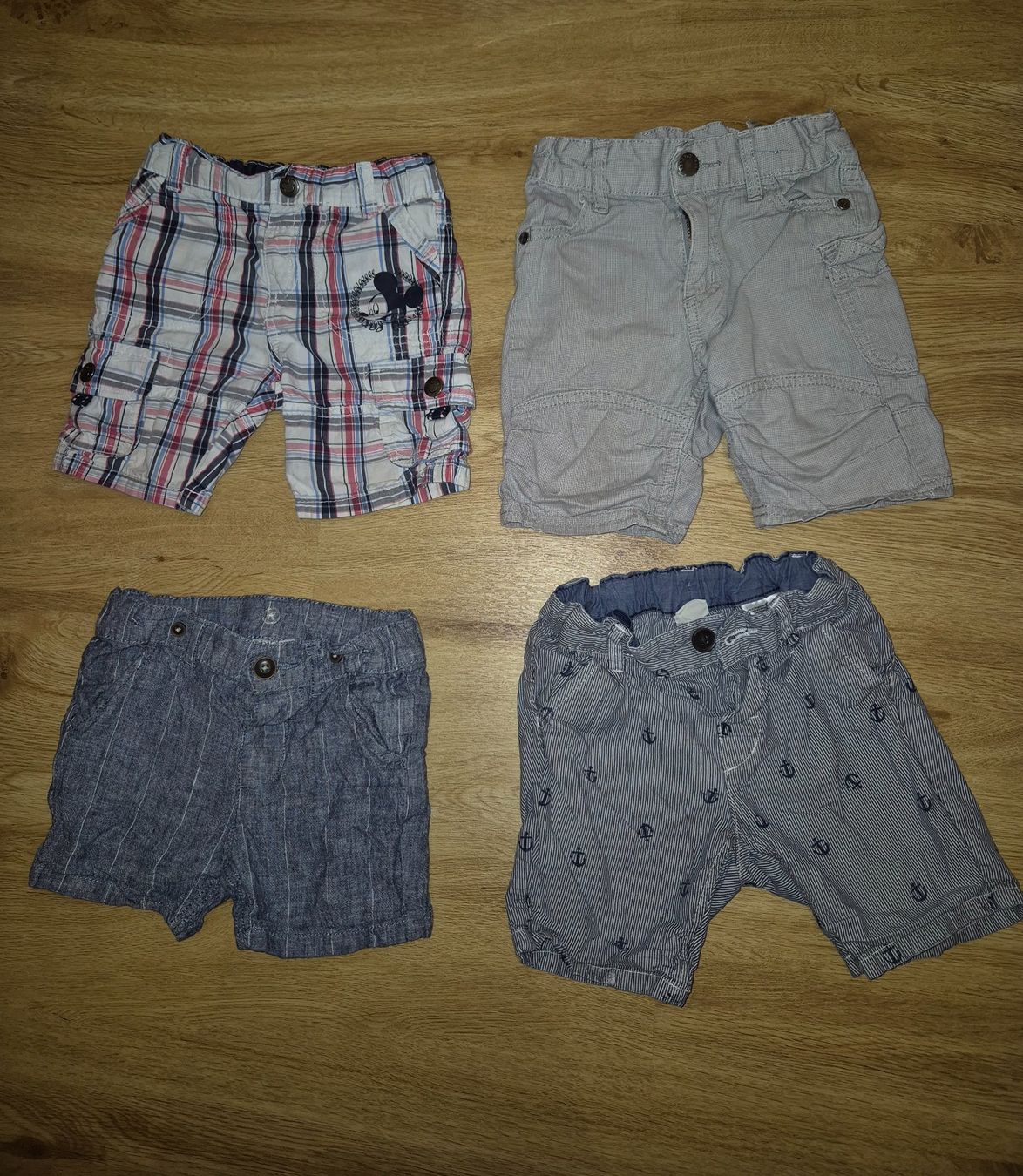 Kleiderpakete & -sets: Kinder Kleiderpaket Grösse 86 – Gebraucht aus Halten von apl_6bf6 1