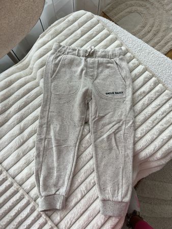 ZARA JOGGERS TRAINERHOSE NEUWERTIG 110