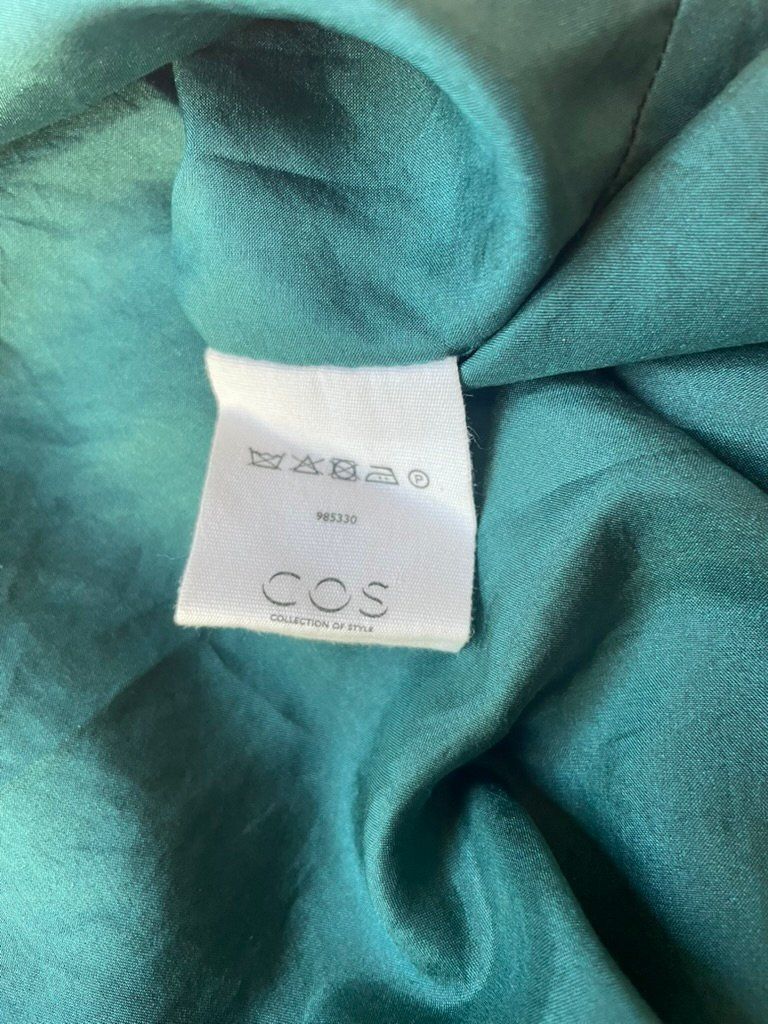 Cos Robes: Seidenkleid von COS – D'occasion à Thusis par suh_5qmg 3