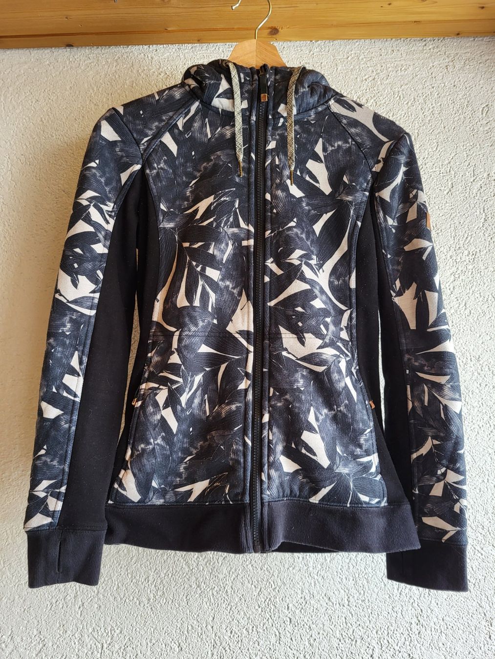 Roxy Giacche: Roxy Jacke gefüttert – Usato da Eggiwil venduto da kariiina 4