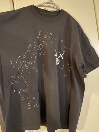 T-SHIRT KAWS KID CUDI MOON BLACK