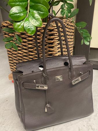 Handtasche Leder braun silberne Beschläge sehr guter Zustand