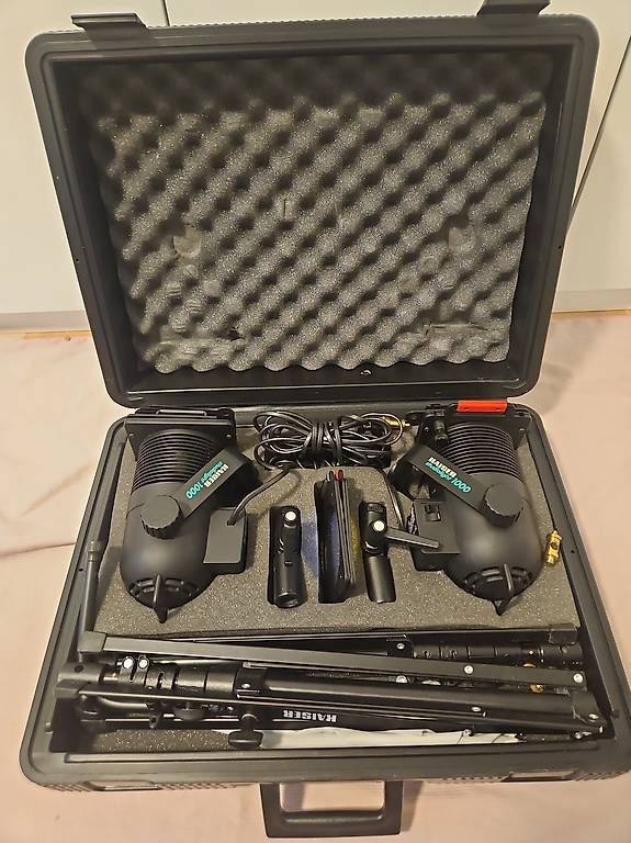 Flash: Kaiser Studiolight 1000 Studioblitz-Set – Usato da Zug venduto da Schwenggeler