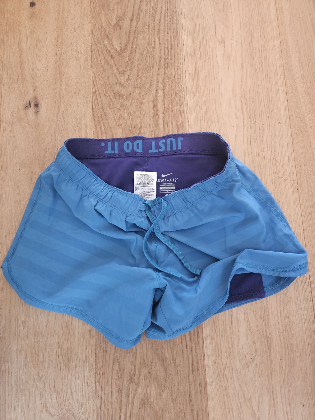 Nike Pantaloni: Nike dri fit Shorts – Nuovo (secondo la descrizione) da Rorschacherberg venduto da Oberhaupt79