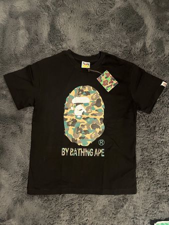T-Shirt A Bathing Ape